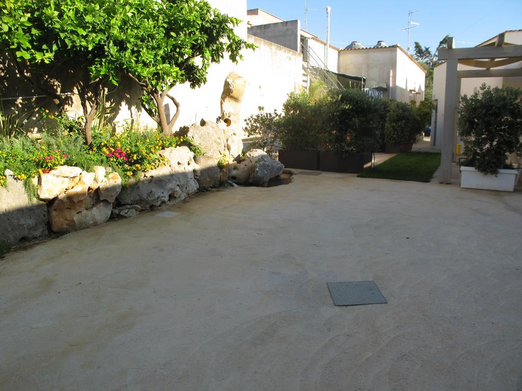 Bed and Breakfast La Casa Dei Nonni Custonaci Exterior foto